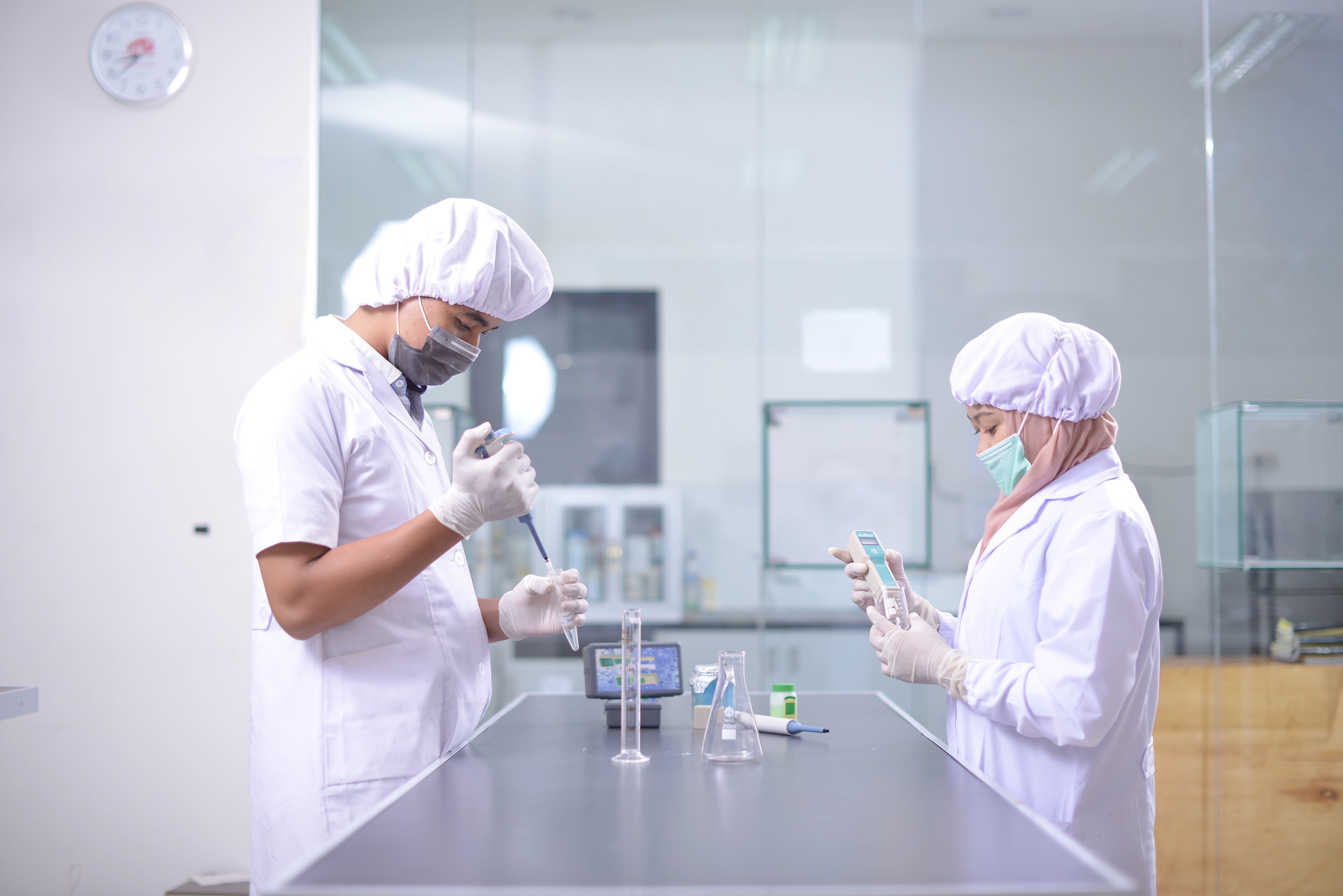 Lab Teknologi Sediaan Steril